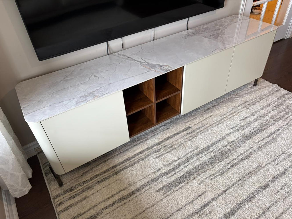 Structube Console