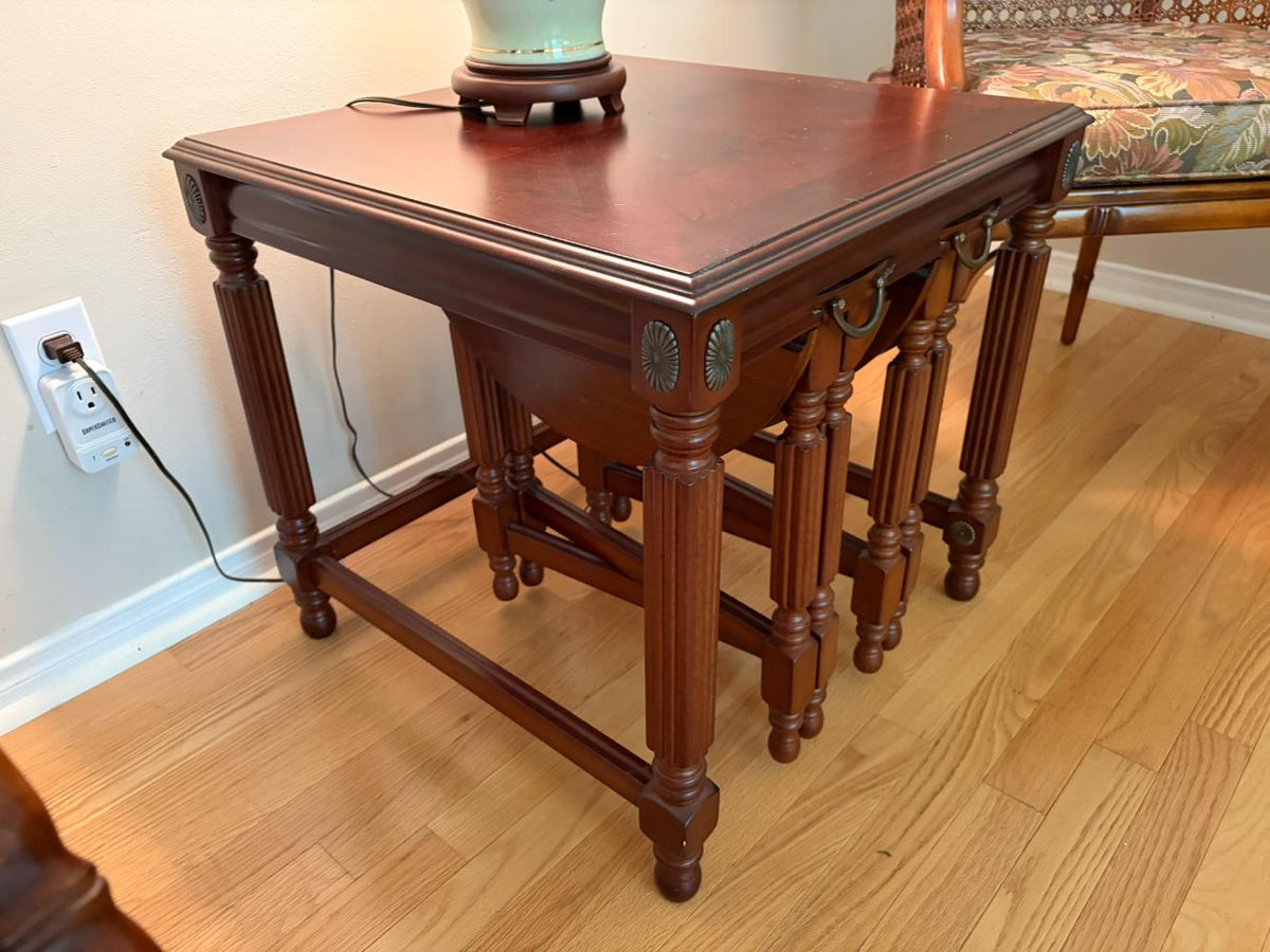 Nested Accent Table Set