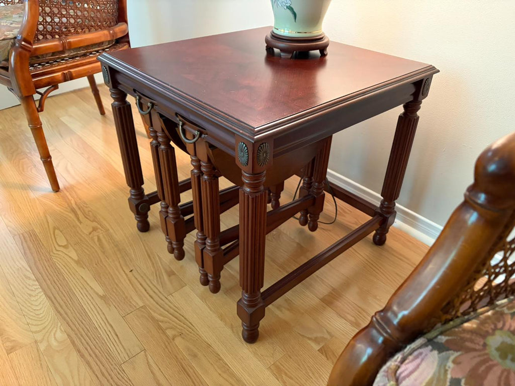Nested Accent Table Set