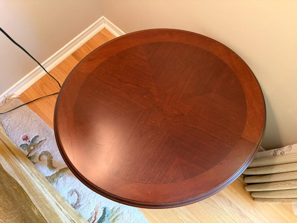 Single Accent Table Lot #2