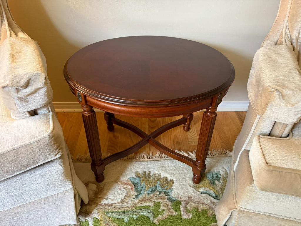 Single Accent Table Lot #1