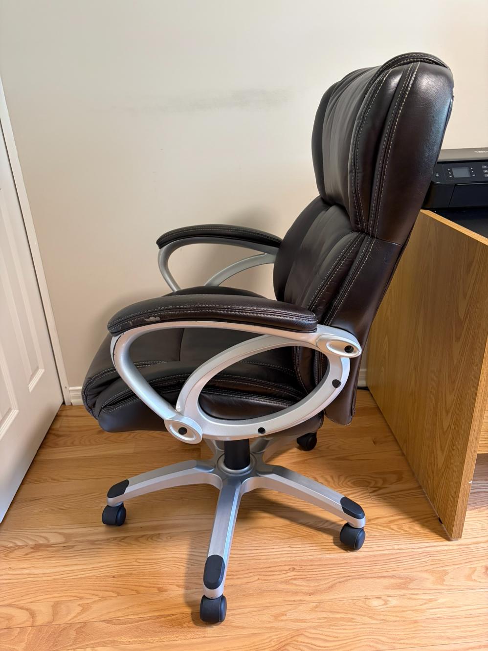 Swivel Armchair Lot #2