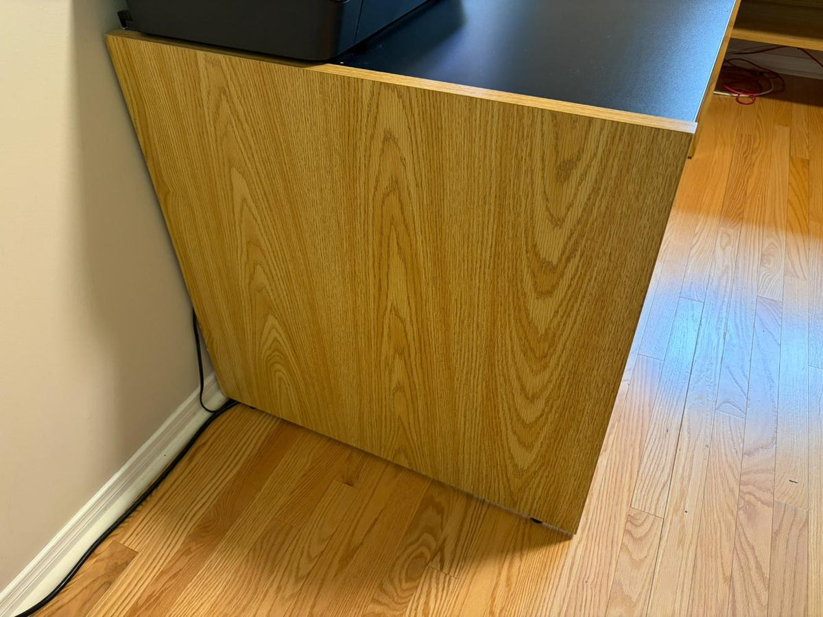 Desk Lot #1