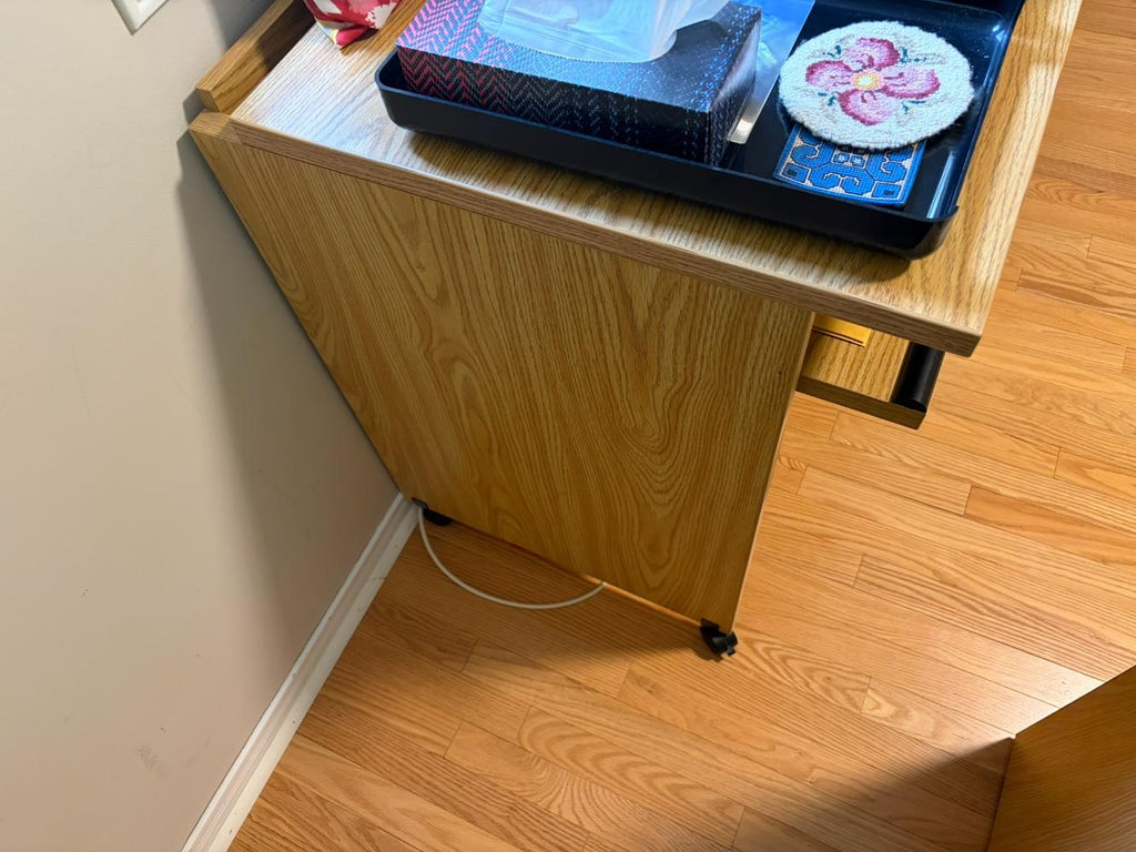 Desk Lot #2