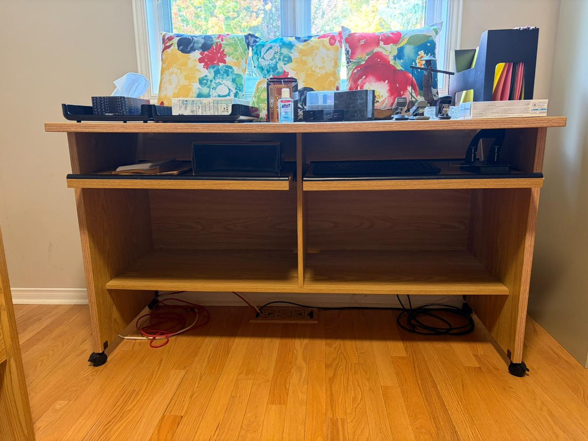 Desk Lot #2