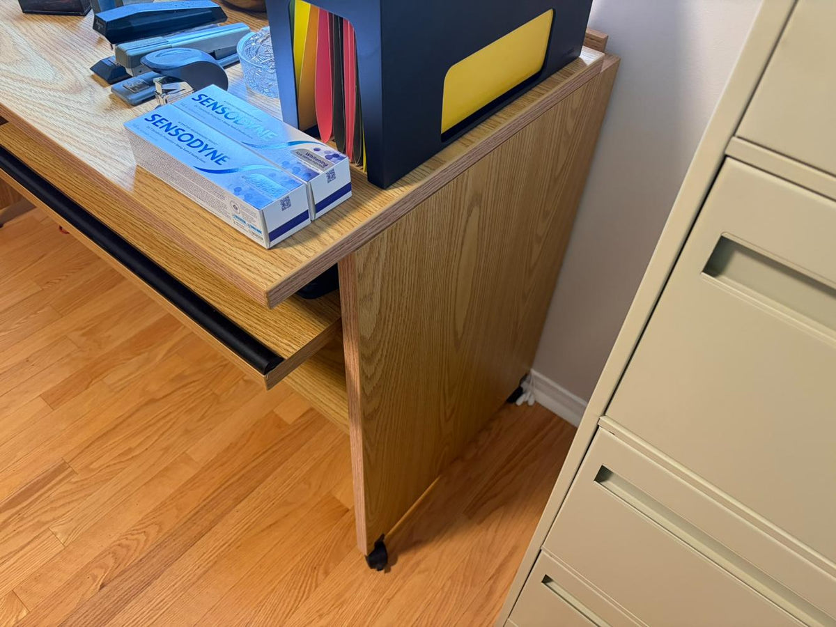 Desk Lot #2