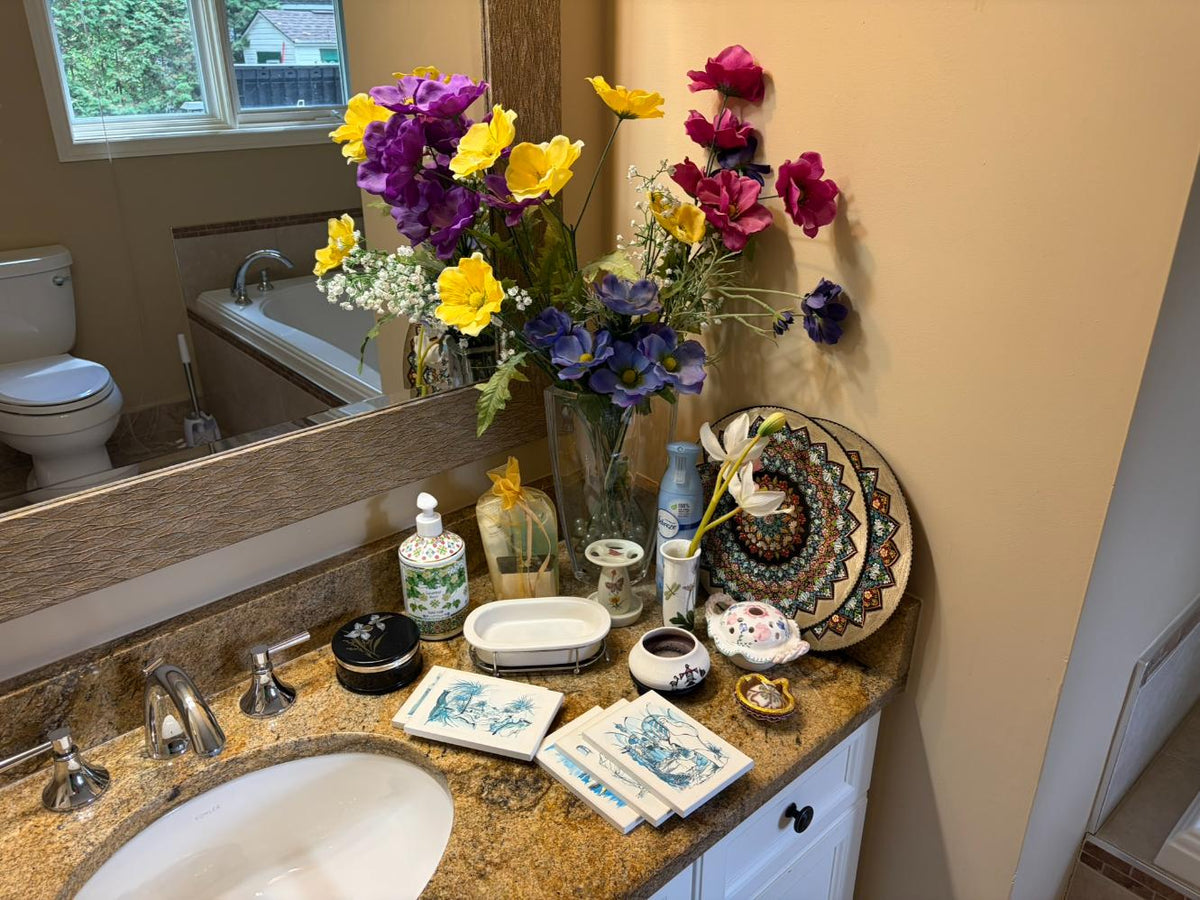 Powder Room Lot #1