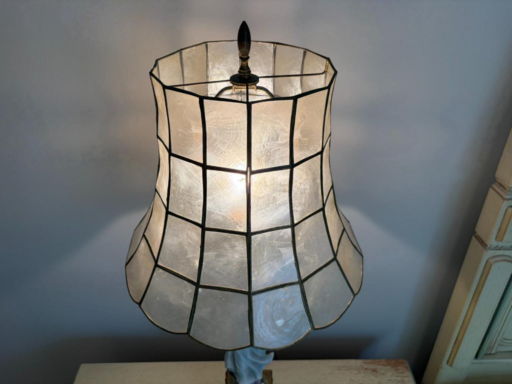 Single Glass Shade Table Lamp Lot #1