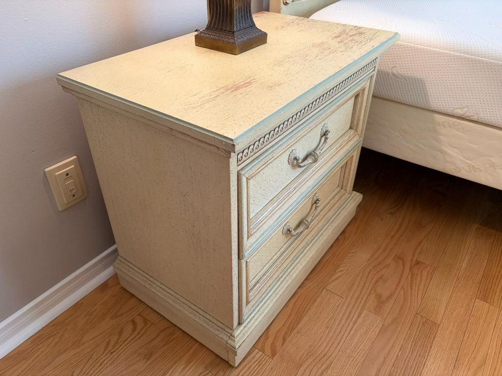 Single Nightstand Lot #1