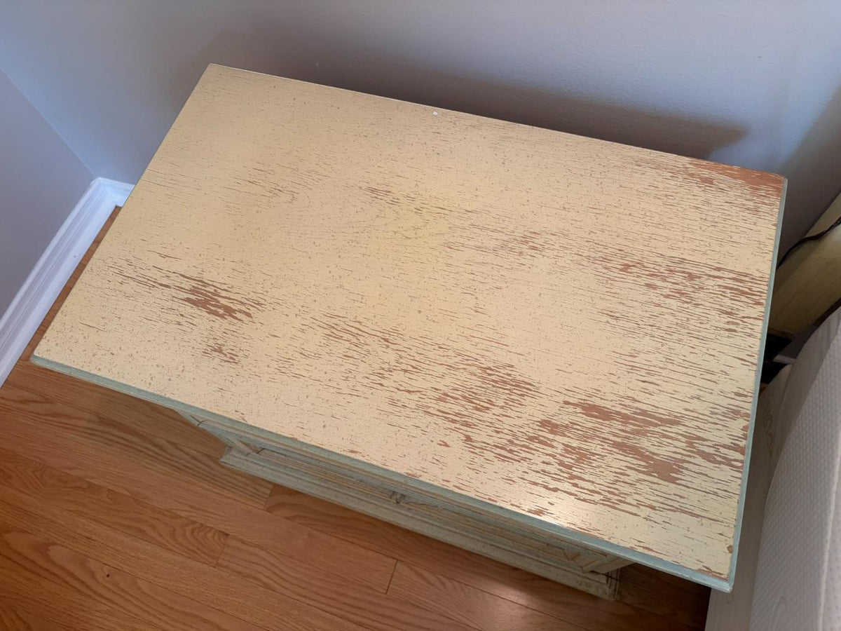 Single Nightstand Lot #1