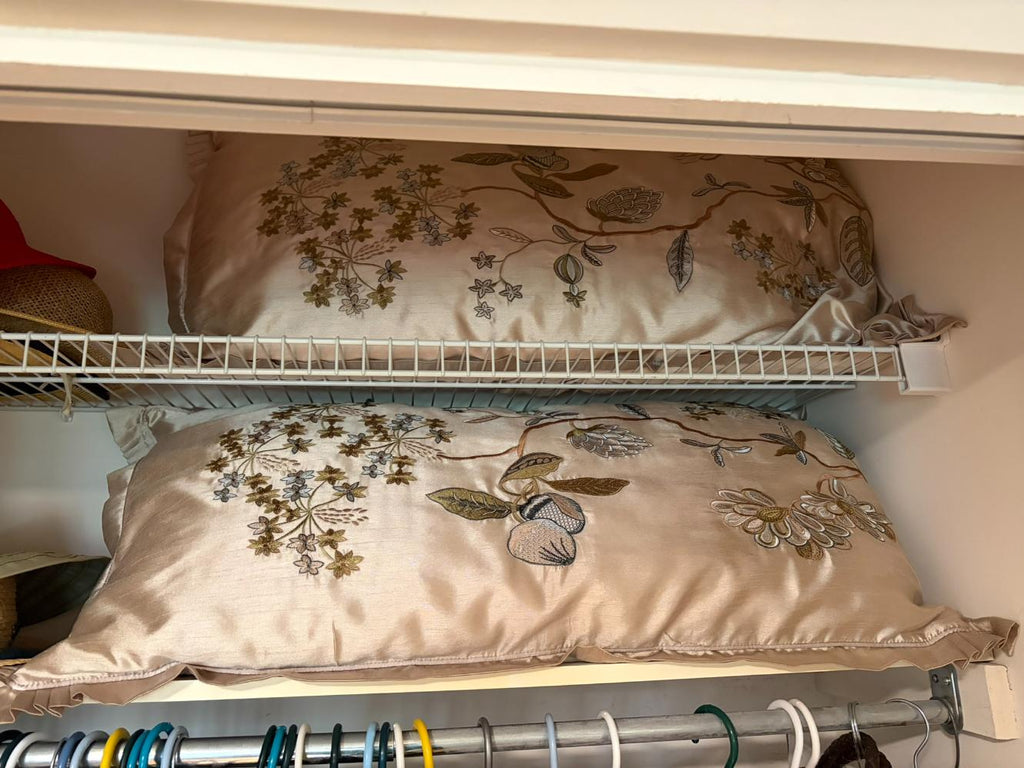 Linen and Womens Accessories Lot