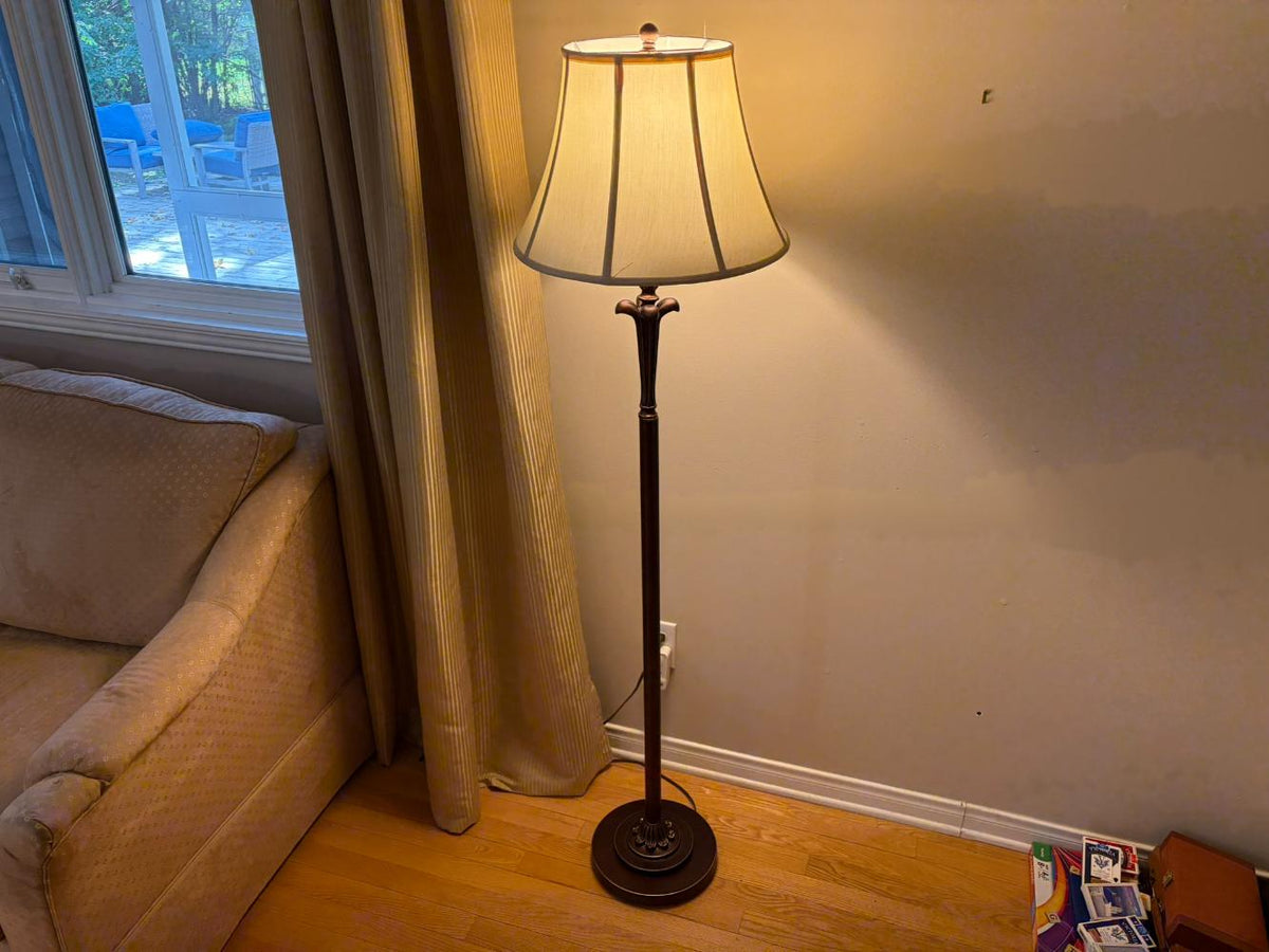 Floor Lamp Lot #1
