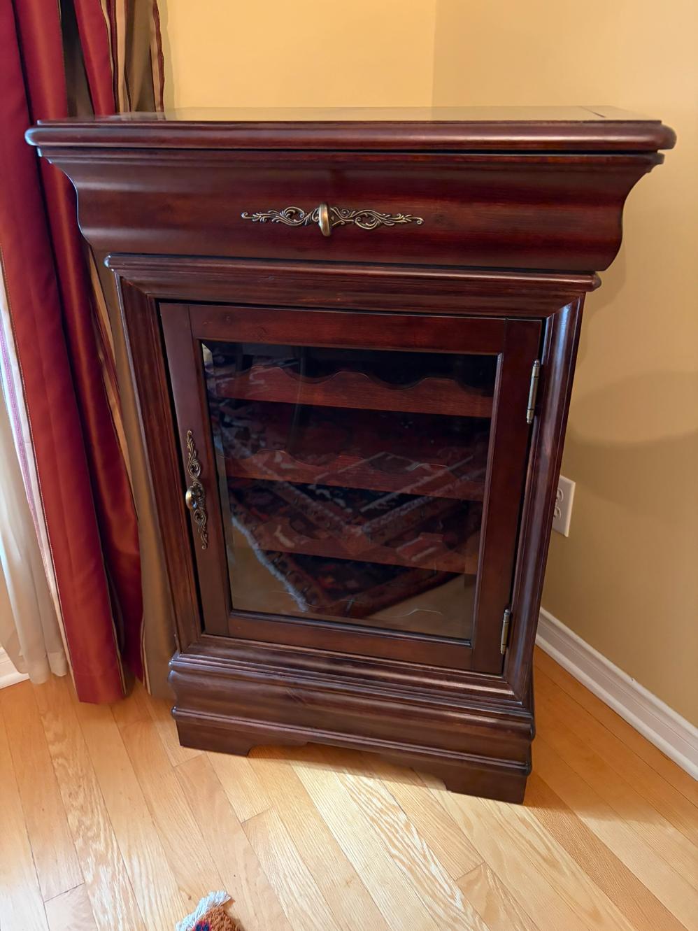 Wine Cabinet