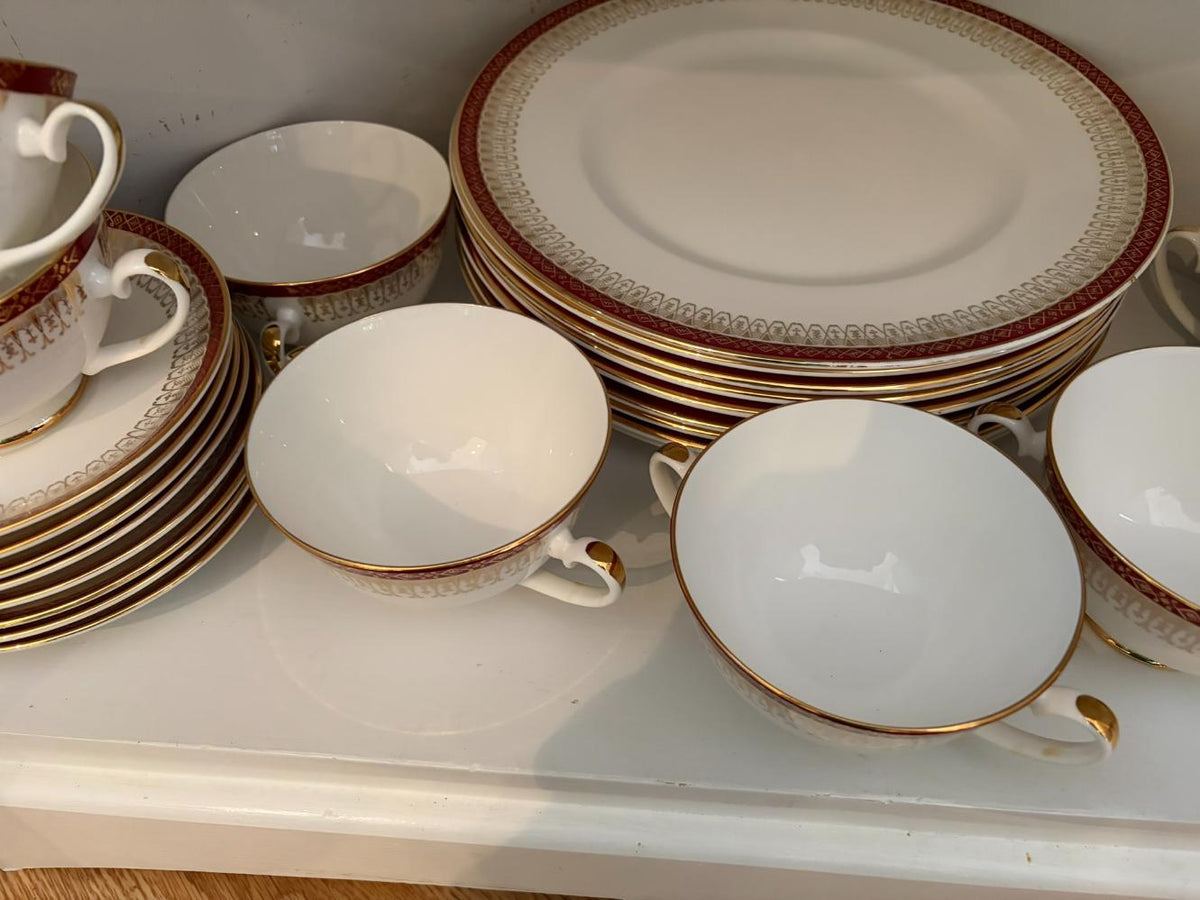 Royal Grafton Majestic English Bone China Lot