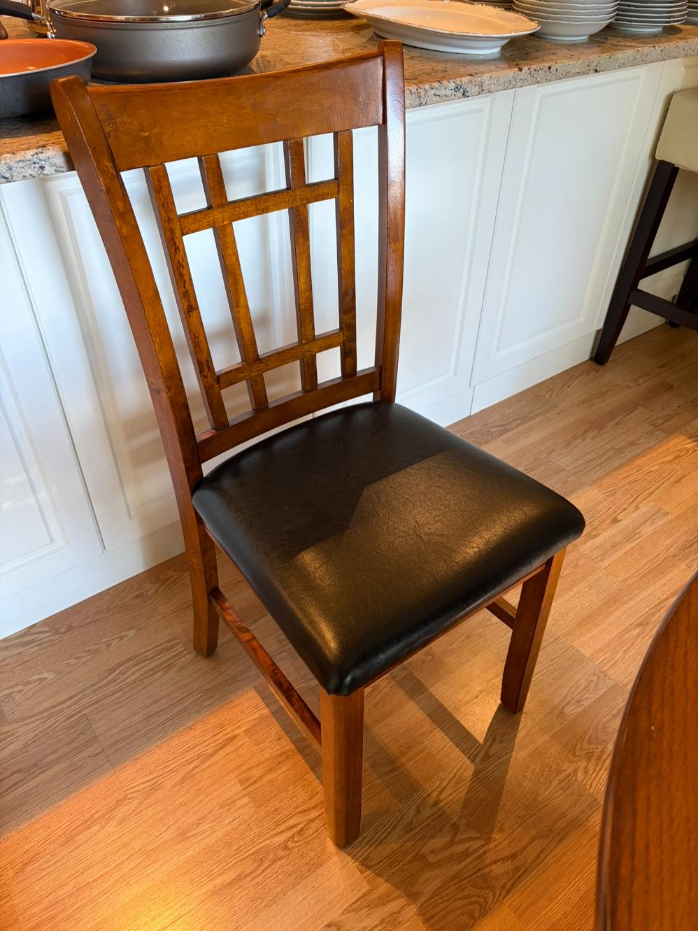 Kitchenette Lot #1