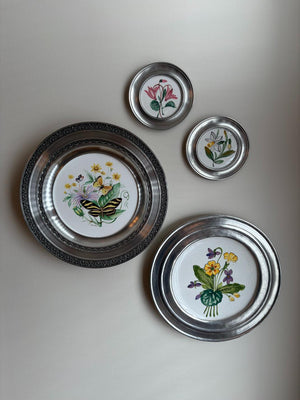 Set of 4 Decorative Wall Plates