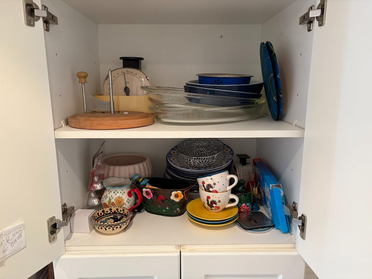 Kitchen Lot #7