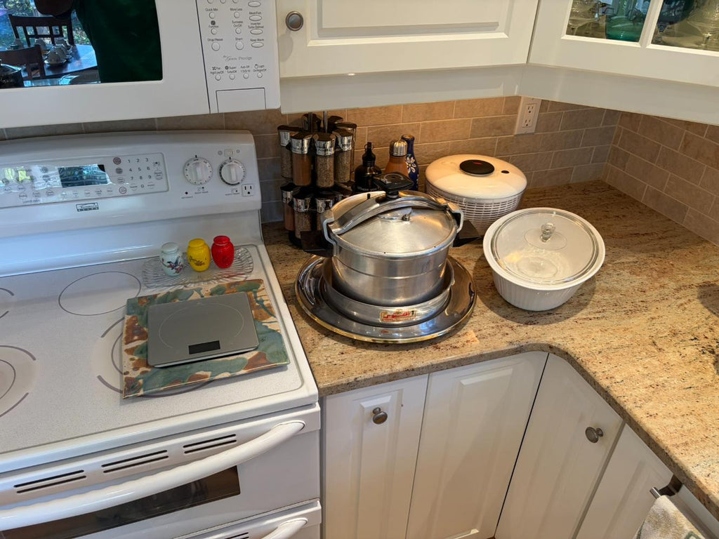 Kitchen Lot #14