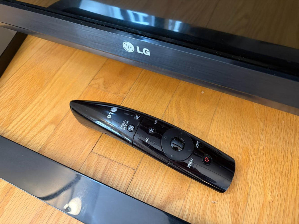 55” LG 3D Smart LED Television 55LM6200