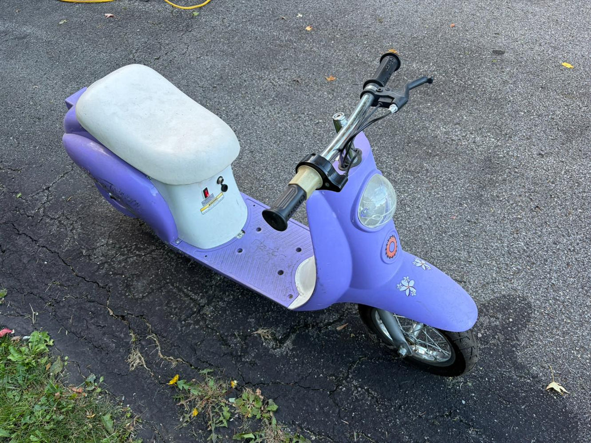 Razor Pocket Mod Betty Electric Retro Scooter
