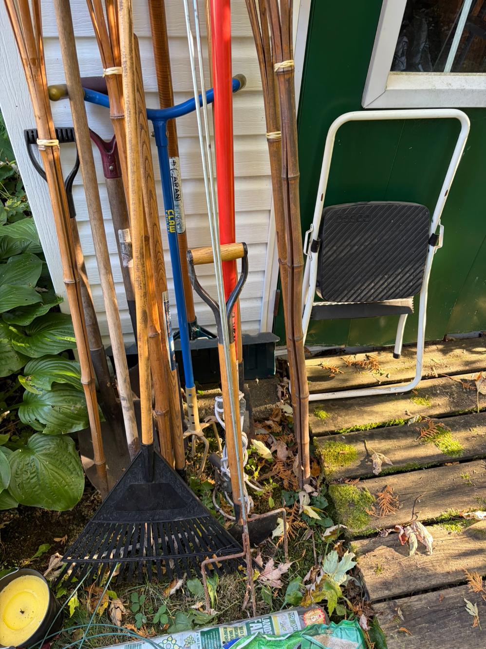 Outdoor Tools Lot