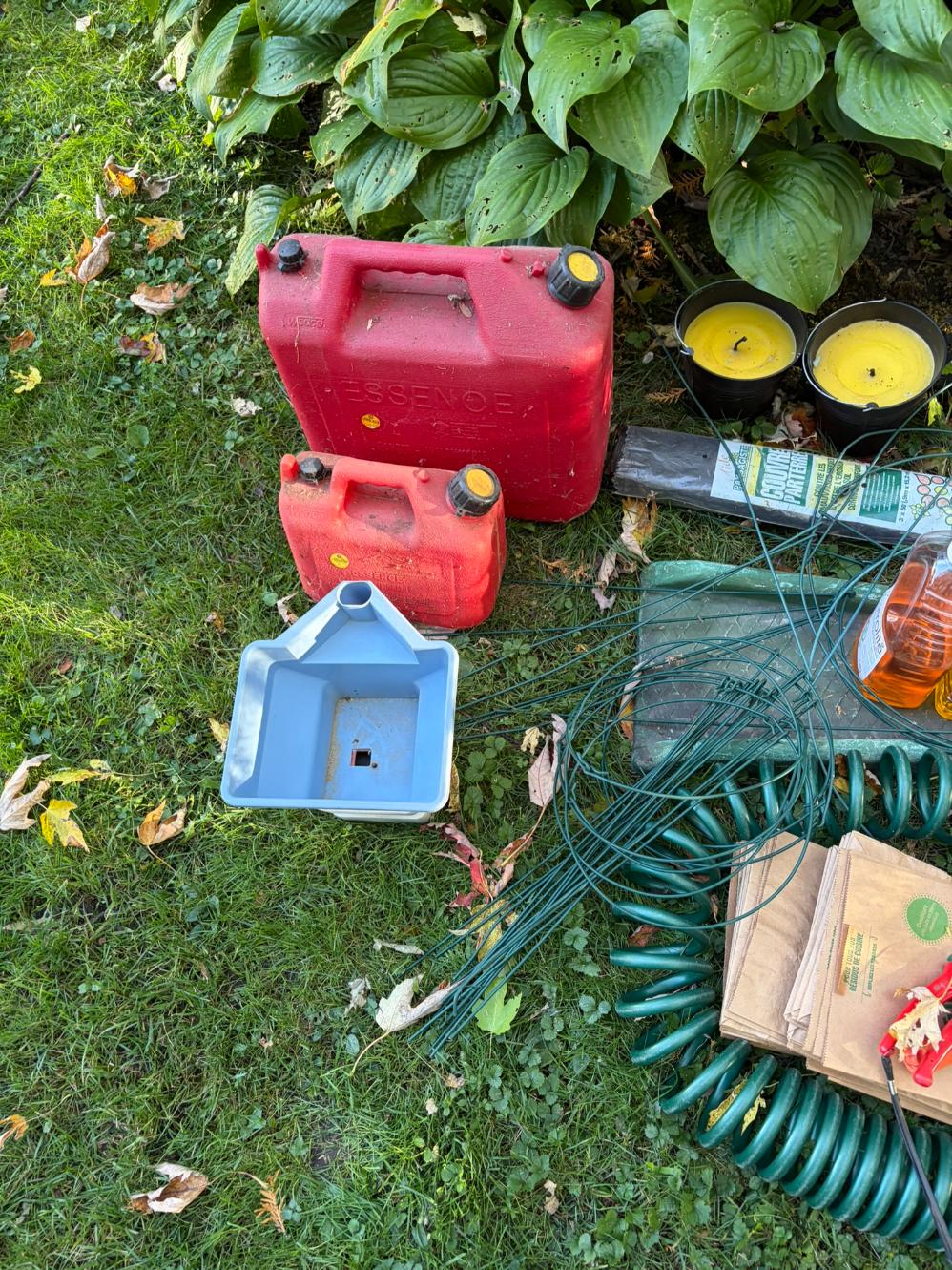 Outdoor Tools Lot