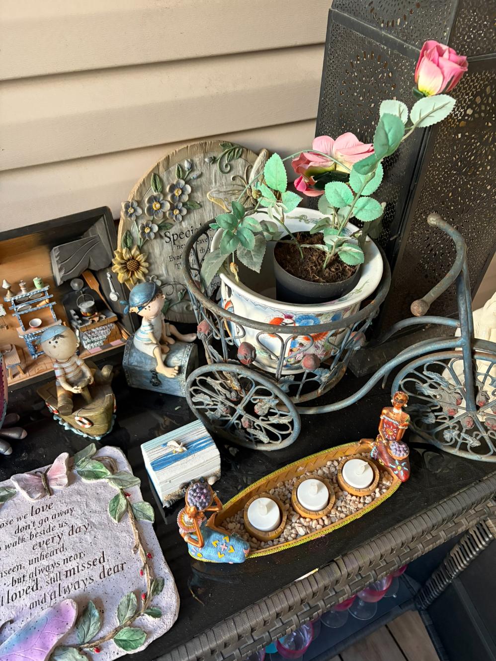 Decor Lot #10