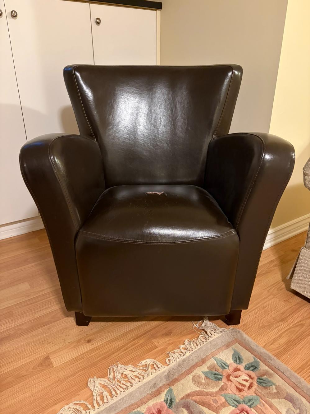 Armchair Lot #3