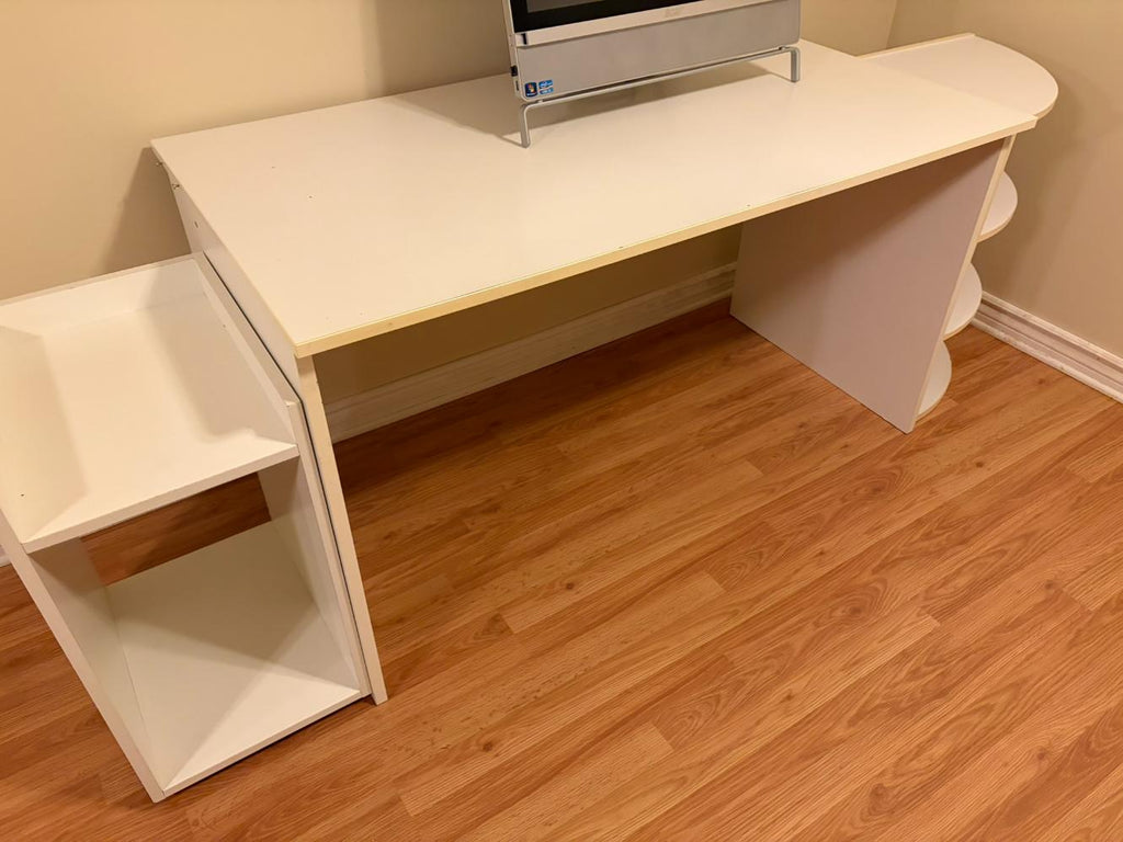 Desk Lot #3