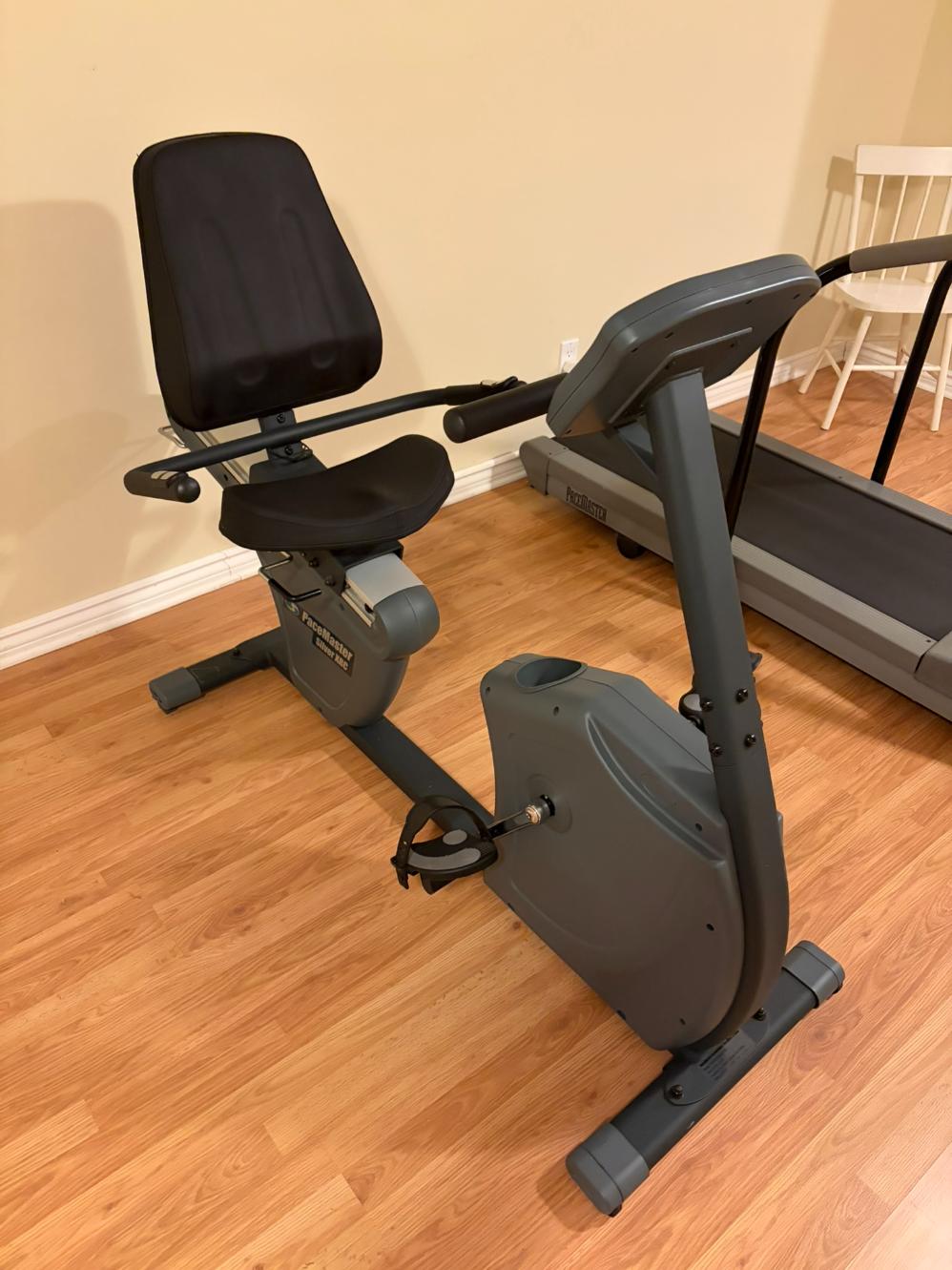 PaceMaster Recumbent Bike Silver XRC