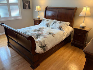 Thomasville Queen Sleigh Bed Lot