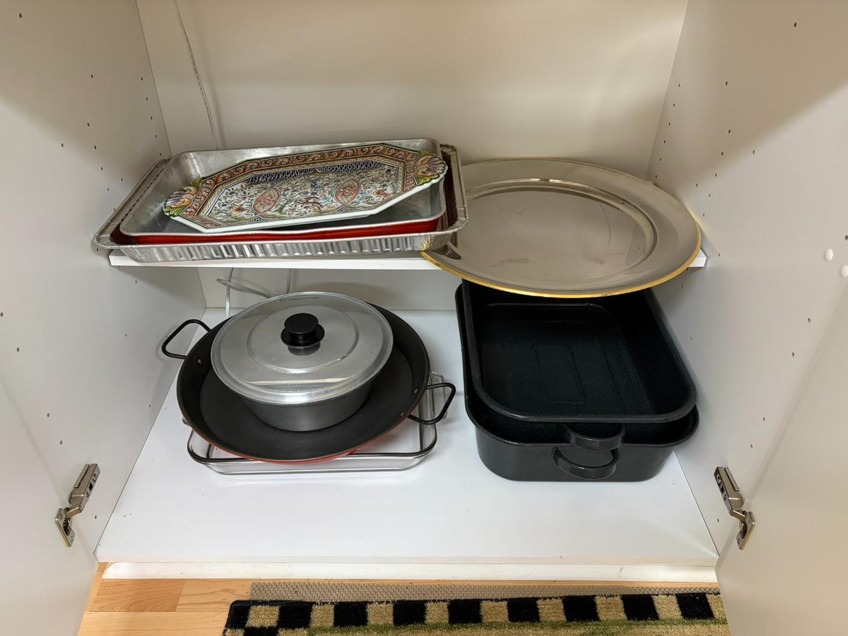 Kitchen Lot #18