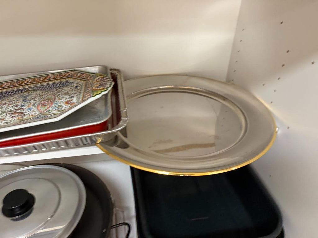 Kitchen Lot #18