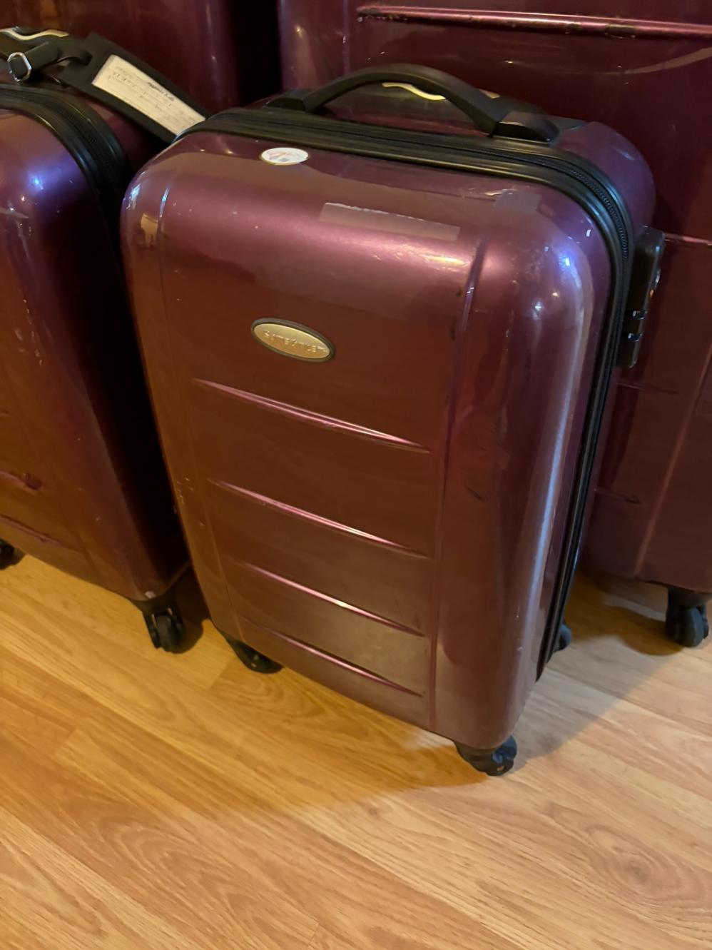 Luggage Lot #1