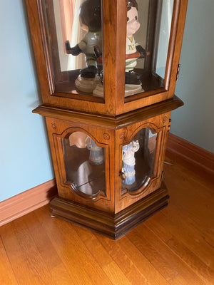 Display Curio