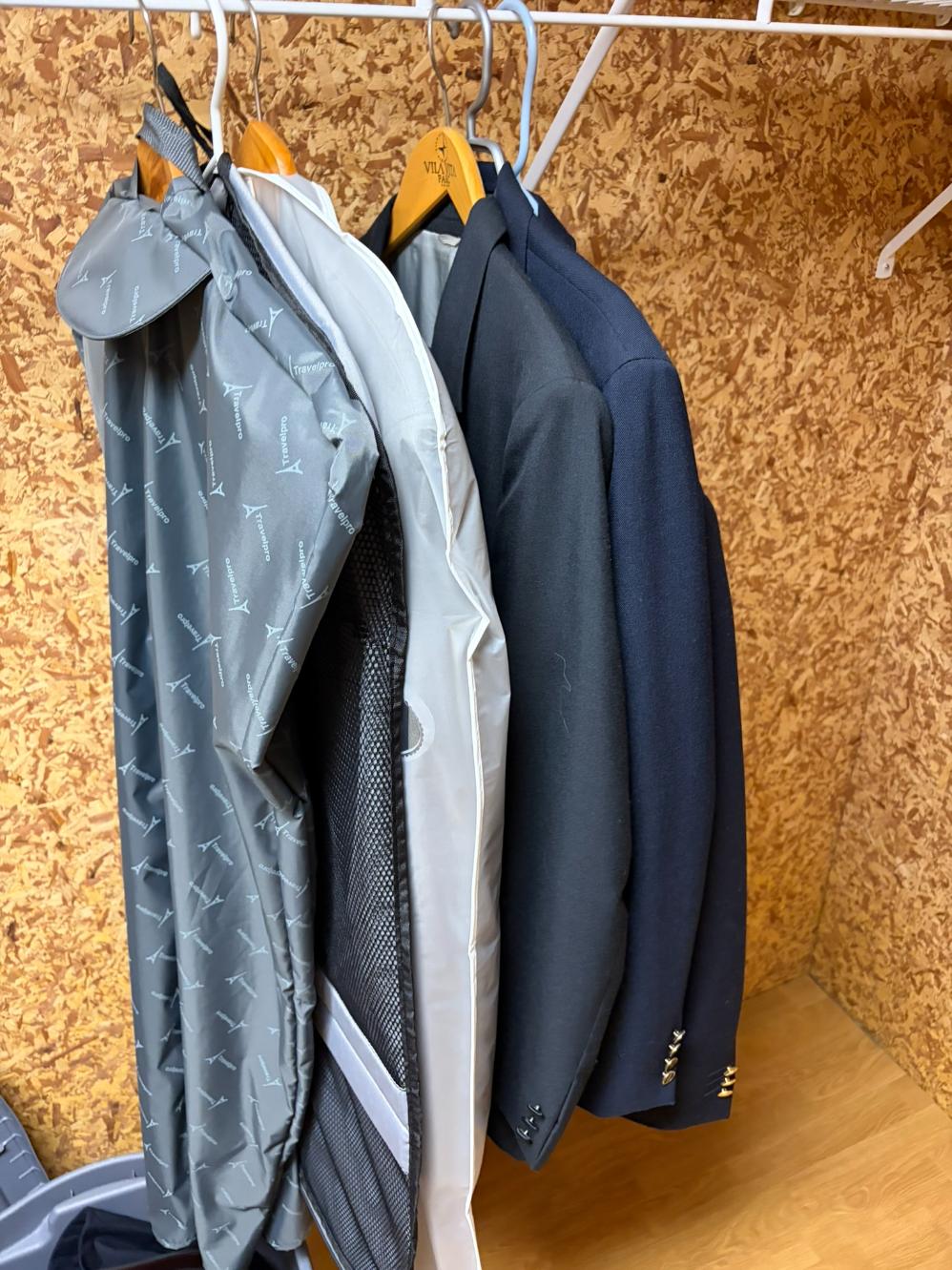 Mens Clothing Lot