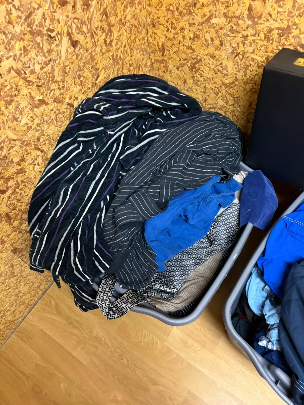 Mens Clothing Lot