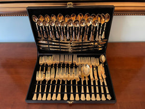 W.M. Rogers & Son Cutlery Set