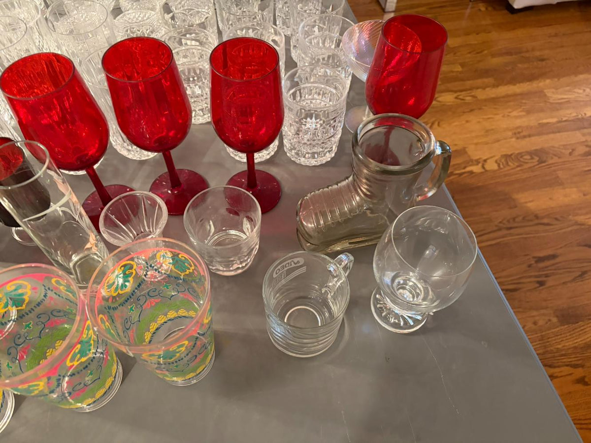 Glasses & Cups Lot