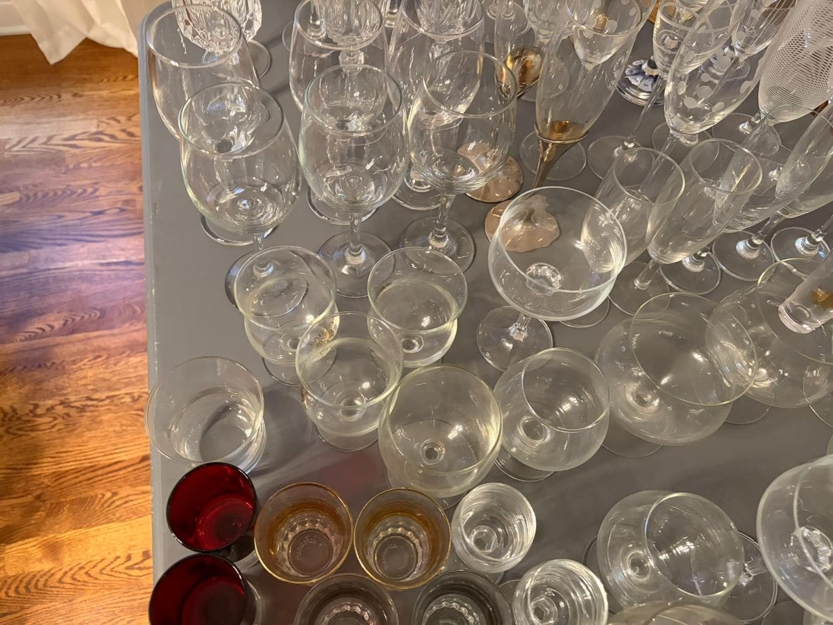 Glasses & Cups Lot