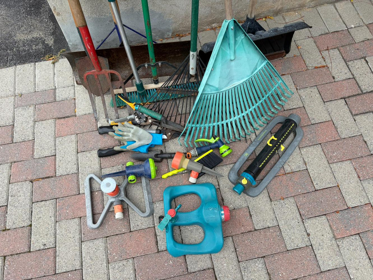 Outdoor Tools Lot