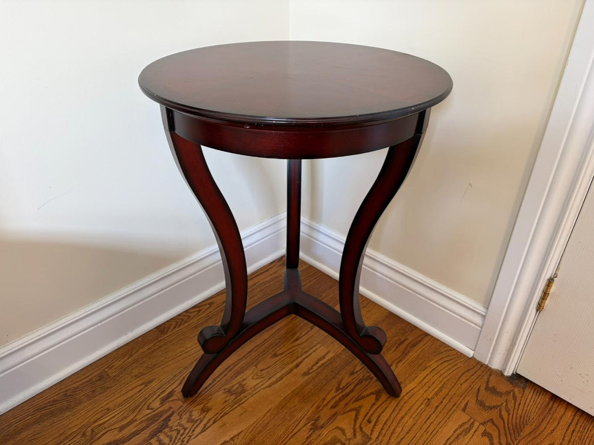 Single Accent Table Lot #3