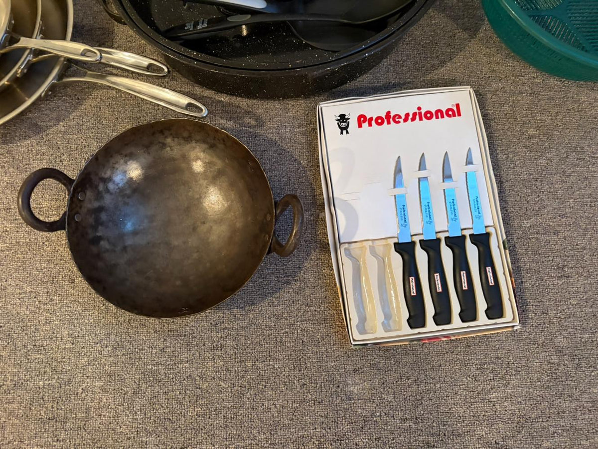 Kitchen Lot #4