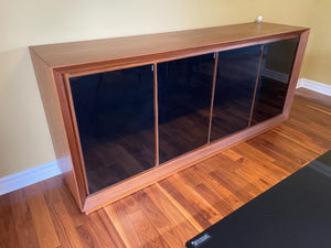 Sideboard