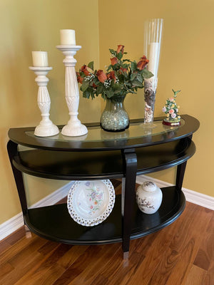 Decor Lot #2 (Table Not Included)