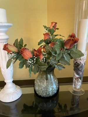 Decor Lot #2 (Table Not Included)