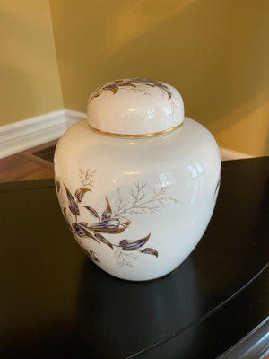 Decor Lot #2 (Table Not Included)