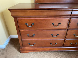 Mirrored Vanity Dresser