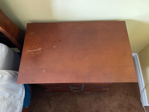 Single Nightstand