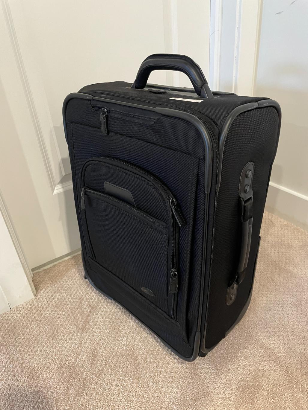Samsonite Carry On Luggage